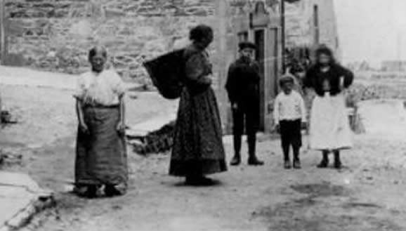 Post image for New Folk Radio UK Mix – Weaving the Land