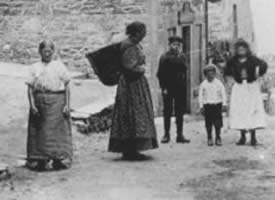 Thumbnail image for New Folk Radio UK Mix – Weaving the Land